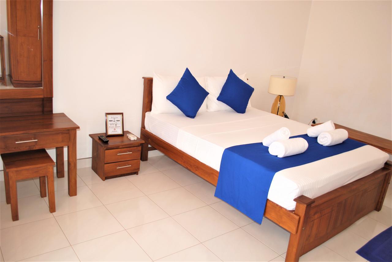 Prego Suites Ettukala Exterior foto
